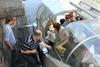 Turisti si Ljubljano radi ogledajo tudi z vodne površine (Foto: Robert Bogataj)