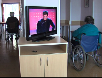 Domovi za starostnike: kdo preverja porabo denarja?
