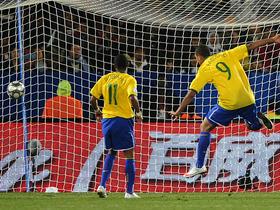 Robinho in Luis Fabiano