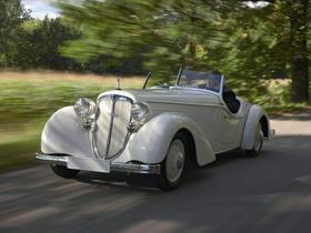 Audi 225 front roadster