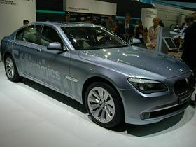 BMW serija 7 hibrid