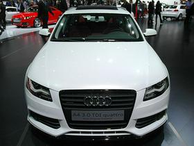 Audi A4 3.0 TDI clean diesel quattro