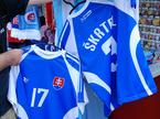Škrtelov dres