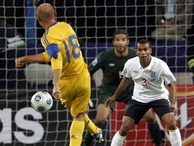 Sergej Nazarenko in Ashley Cole