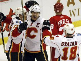Rene Bourque, Jarome Iginla in Matt Stajan