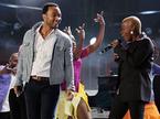 John Legend in Angelique Kidjo