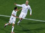 Landon Donovan in Michael Bradley