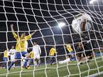 Gol Fabiana in veselje Kakaja