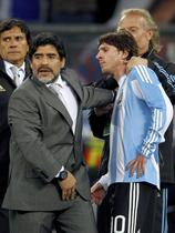 Diego Maradona in Lionel Messi
