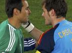 Justo Villar in Iker Casillas