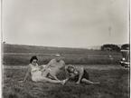 Diane Arbus: Družina nekega večera v nudističnem kampu, PA