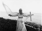 Diane Arbus: Škof ob morju, Los Angeles, Kalifornija