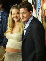 Charlie Sheen in Denise Richards