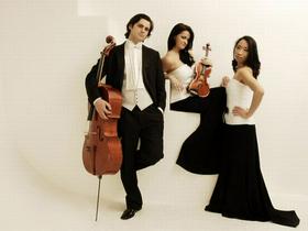 TRIO GREENWICH -