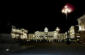 Trg zdruzene Italije / Piazza Unità