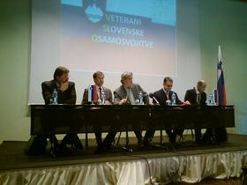 Novinarska konferenca iniciative Veteranov slovenske osamosvojitve