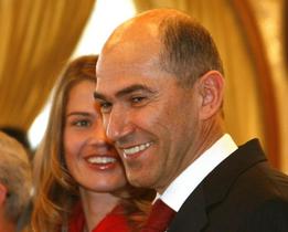 Janez Janša, Urška Bačovnik