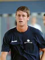 Luka Lapornik