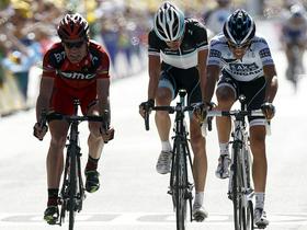 Cadel Evans, Alberto Contador in brata Schleck