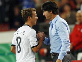 Mario Götze in Joachim Löw