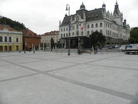 Kongresni trg/ oder