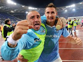 Christian Brocchi  in Miroslav Klose
