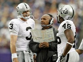 Carson Palmer, Hue Jackson in Marcel Reece