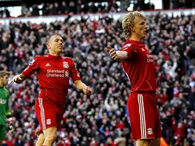 Craig Bellamy in Dirk Kuyt