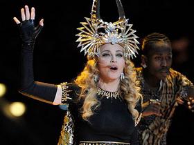 Gladiatorska Madonna navdušila Ameriko.