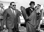 Hosni Mubarak na srečanju z libijskim voditeljem Moamerjem Gadafijem v obmejnem mestu Mersa Matruh, 16. oktobra 1989.