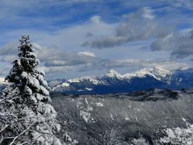 Velika nevarnost snežnih plazov v Kamniških Alpah