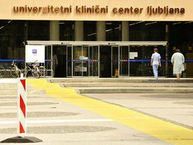 Prepoved obiskov v UKC Ljubljana podaljšana do ponedeljka