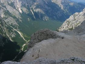 Naravne znamenitosti Triglava, kljub denacionalizaciji, ostajajo državne