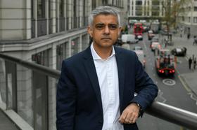 Londonski župan bi vozilom, ki najbolj onesnažujejo, zaračunaval dostop do središča