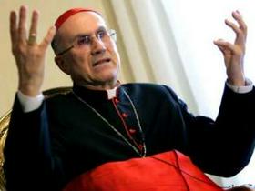 Tarcisio Bertone 