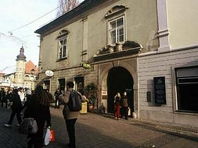Naskov dvorec, Maribor
