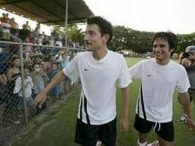 Gael Garcia Bernal in Diego Luna