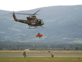 Vojaški helikopter
