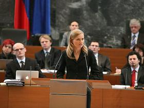 Katarina Kresal