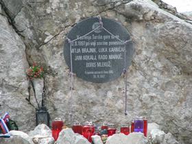 Spominska tabla