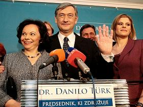 Danilo Türk z ženo Barbaro in hčerko Heleno.