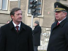 Erjavec in Gutman