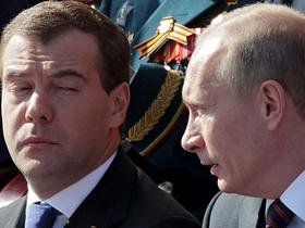 Dimitrij Medvedjev in Vladimir Putin