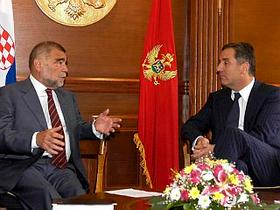 Predsednik Hrvaške Stipe Mesić in črnogorski premier Milo Djukanović