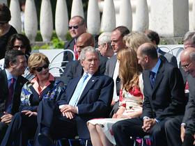 George Bush na Brdu