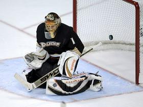 Jonas Hiller