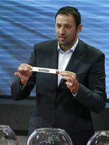Vlade Divac