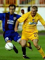 Dominik Beršnjak (desno v dresu Maribora)