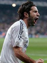 Luis Figo