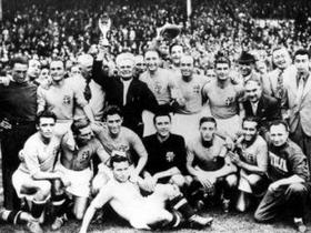 Italijani so drugič v štirih letih stopili na svetovni vrh. (Slika, vir: www.fifa.com)